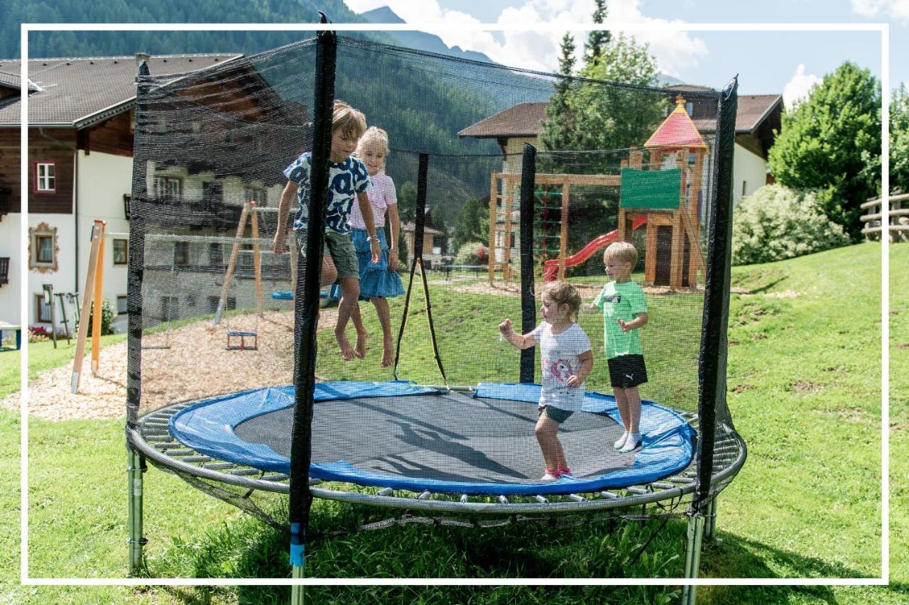 Design-Appartementhaus - Urlaubsresort Hafele Sankt Jakob in Defereggen Zewnętrze zdjęcie